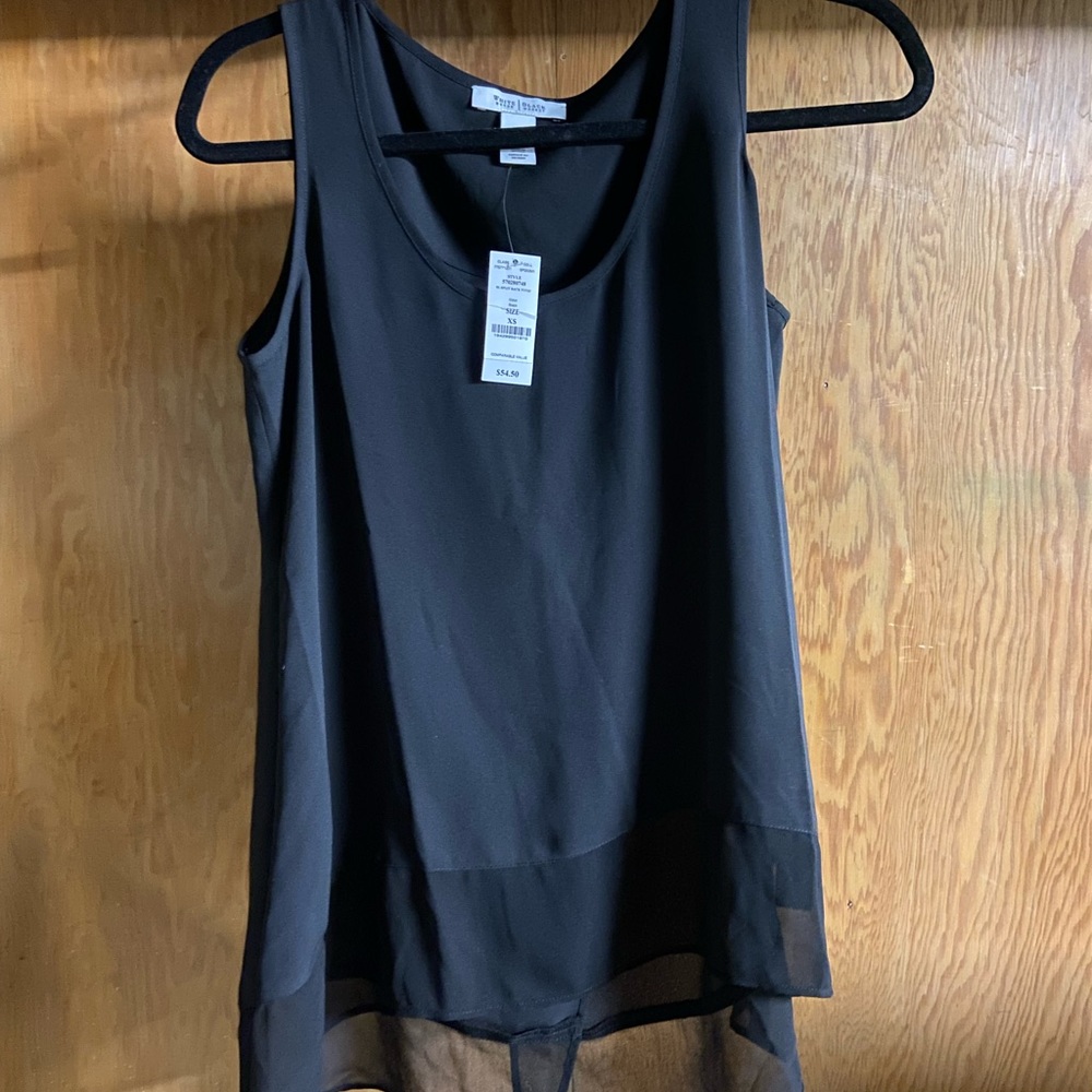 Woman’s White House black market top size xs new